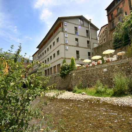 Hotel Sant Antoni Ribes De Freser Dış mekan fotoğraf