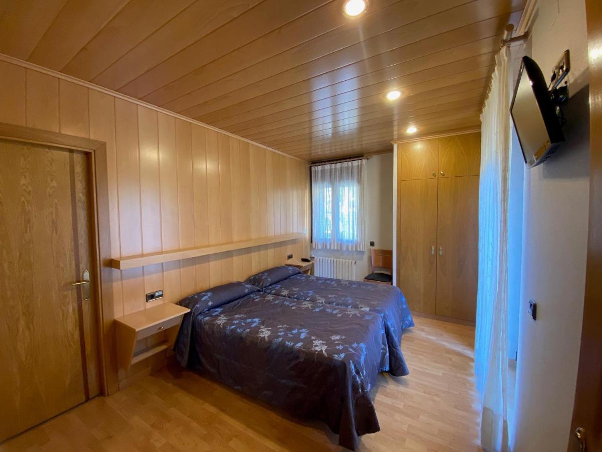 Hotel Sant Antoni Ribes De Freser Dış mekan fotoğraf
