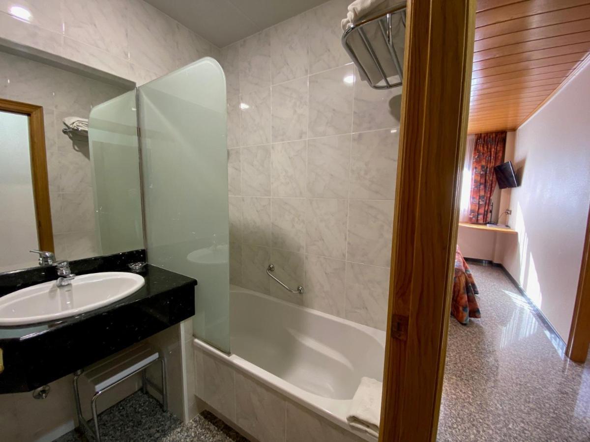 Hotel Sant Antoni Ribes De Freser Dış mekan fotoğraf