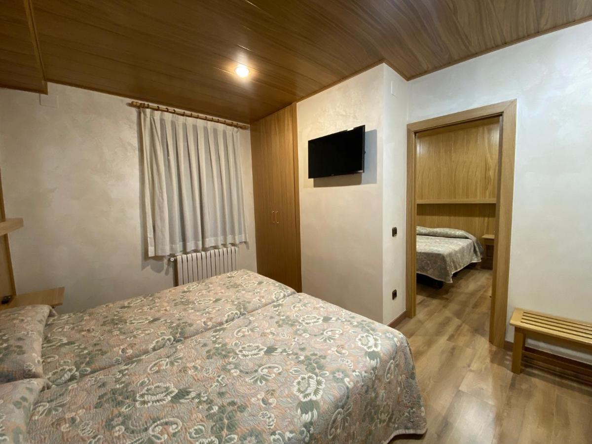 Hotel Sant Antoni Ribes De Freser Dış mekan fotoğraf