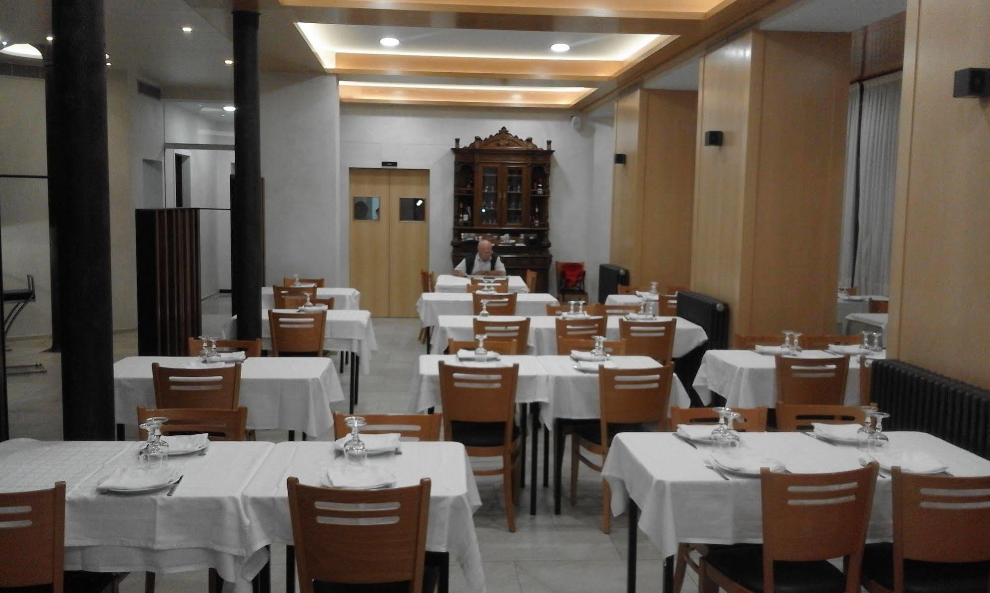 Hotel Sant Antoni Ribes De Freser Dış mekan fotoğraf
